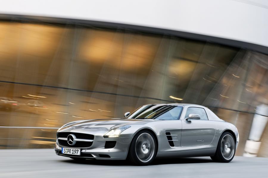  Mercedes-Benz SLS AMG 2010 года  (фото 438 из 526)
